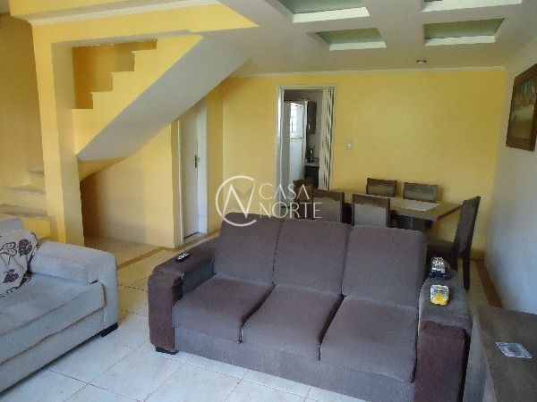 Casa de Condomínio à venda com 3 quartos, 235m², 1 suíte, 2 vagas, Avenida da Serraria no bairro Espírito Santo em Porto Alegre