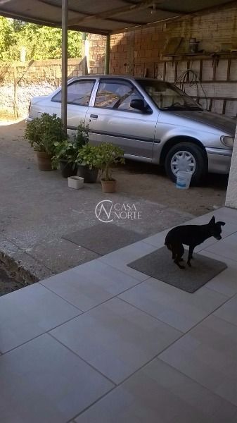 Casa à venda com 5 quartos, 140m², 3 vagas, Beco do Pontal no bairro Lami em Porto Alegre