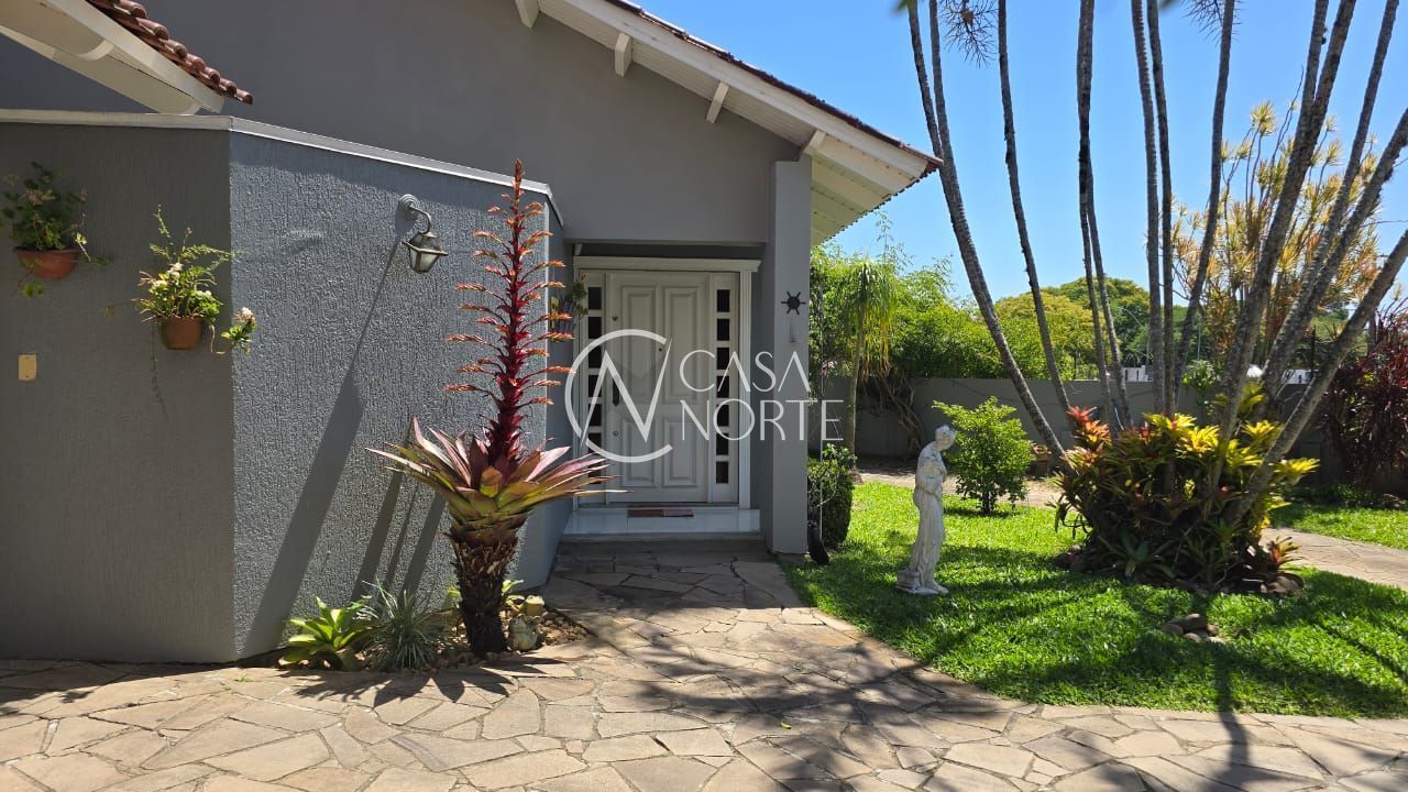 Casa à venda com 3 quartos, 480m², 1 suíte, 6 vagas, Avenida Coronel Pedro Augusto Bittencourt no bairro Ipanema em Porto Alegre