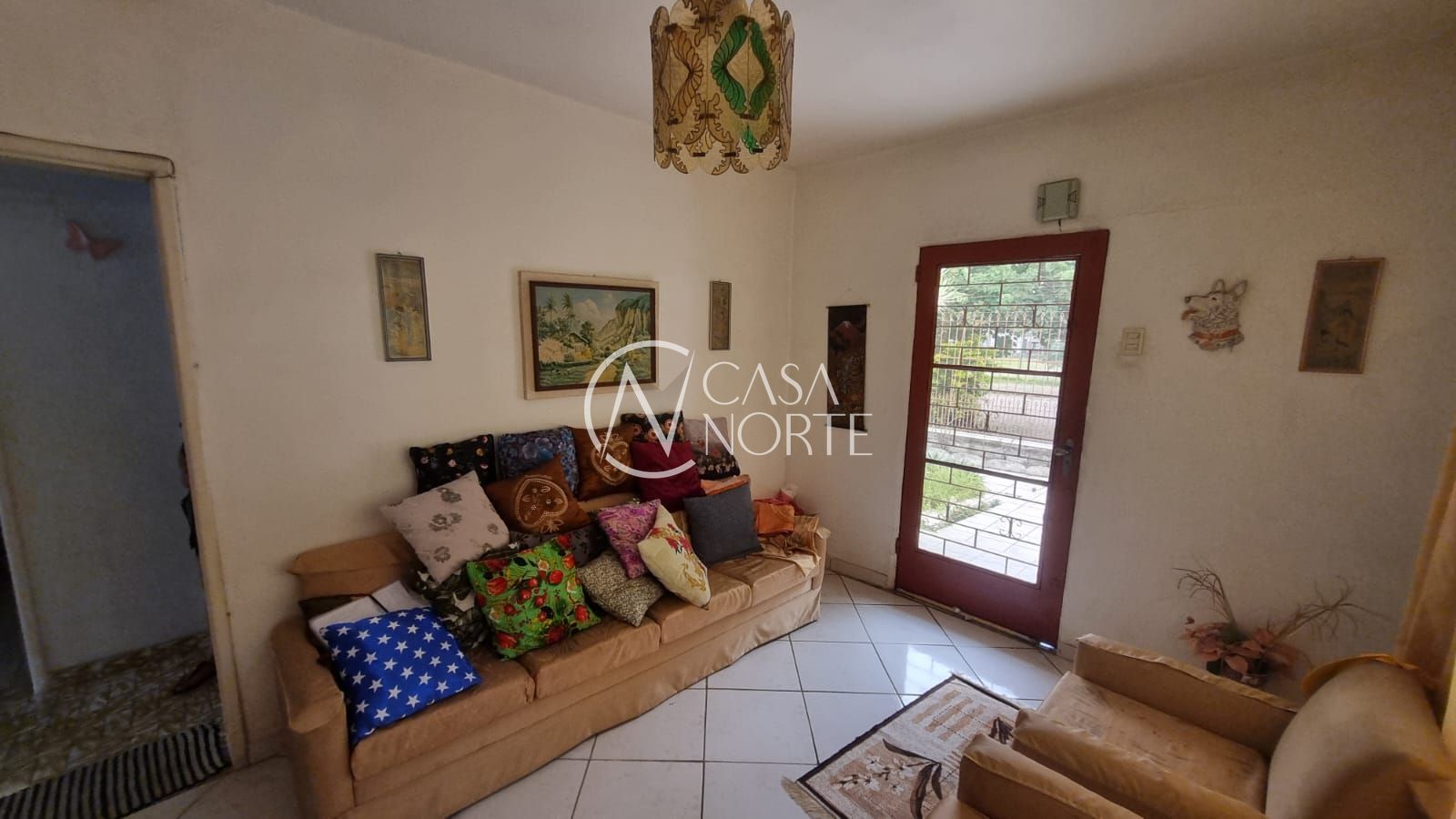 Casa à venda com 3 quartos, 100m², 1 suíte, 5 vagas, Rua Stephan Zweig no bairro Cavalhada em Porto Alegre