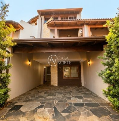 Casa à venda com 3 quartos, 141m², 2 suítes, 3 vagas, Rua Alexio Fagherazzi no bairro Aberta dos Morros em Porto Alegre