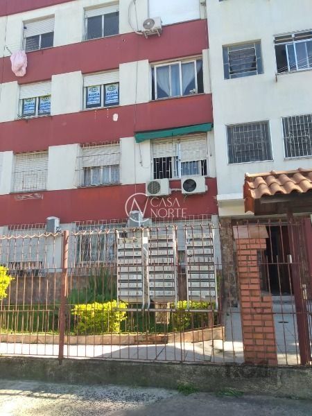 Kitnet à venda com 1 quarto, 28m², Rua Doutor Romaguera da Cunha Correa no bairro Jardim Leopoldina em Porto Alegre