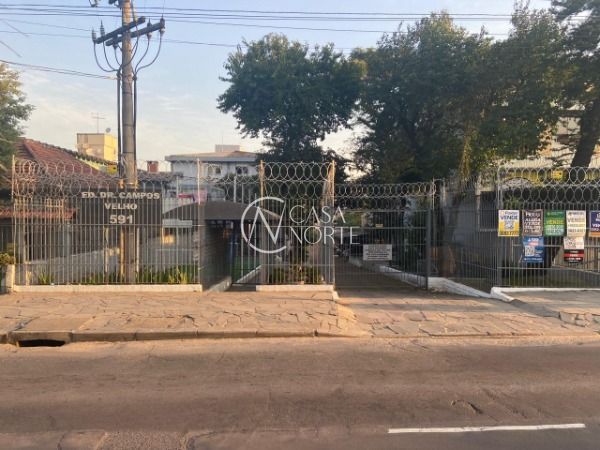 Apartamento à venda com 3 quartos, 73m², 1 vaga, Rua Doutor Campos Velho no bairro Cristal em Porto Alegre