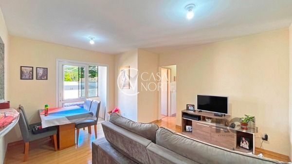 Apartamento à venda com 3 quartos, 71m², 1 suíte, 1 vaga, Avenida da Cavalhada no bairro Cavalhada em Porto Alegre