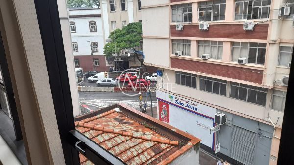 Sala Comercial à venda , 68m², Rua General Vitorino no bairro Centro Histórico em Porto Alegre