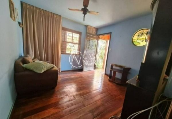 Casa à venda com 2 quartos, 75m², Rua Landel de Moura no bairro Tristeza em Porto Alegre