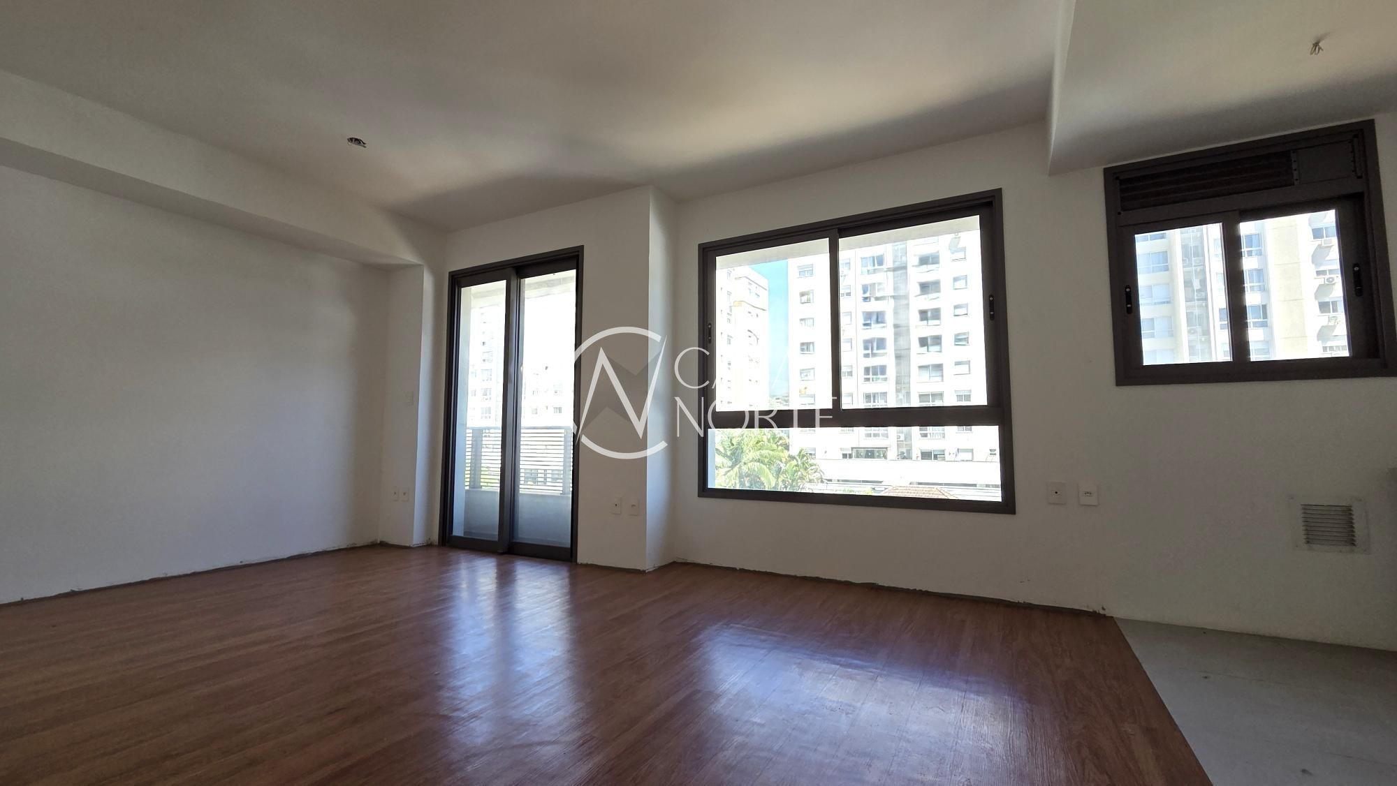 Apartamento à venda com 1 quarto, 37m², 1 vaga, Wenceslau Escobar no bairro Tristeza em Porto Alegre