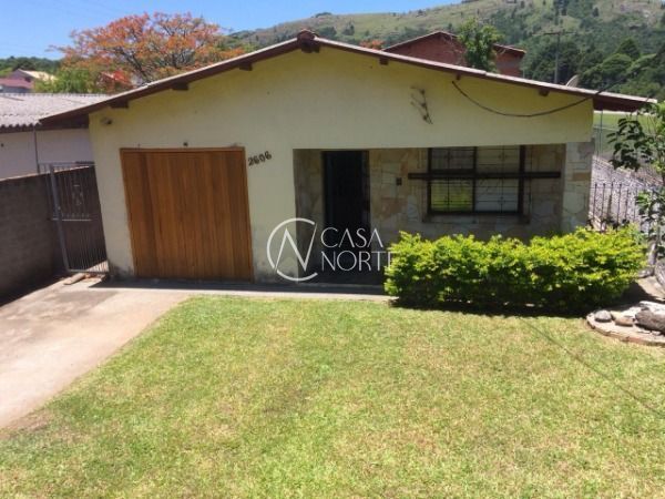 Terreno à venda , 330m², Avenida Juca Batista no bairro Cavalhada em Porto Alegre