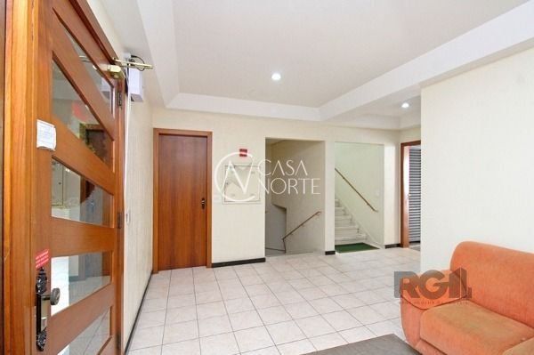 Apartamento à venda com 3 quartos, 108m², 2 suítes, 2 vagas, Rua Santa Cruz no bairro Santa Tereza em Porto Alegre