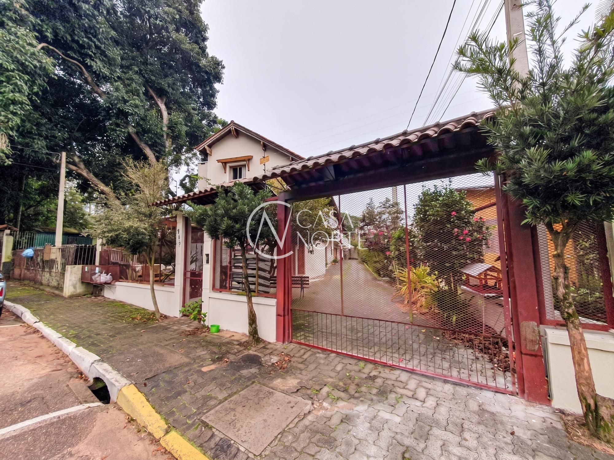Casa de Condomínio à venda com 2 quartos, 114m², 1 suíte, 1 vaga, Rua Francisco Bortoluzzi no bairro Ipanema em Porto Alegre