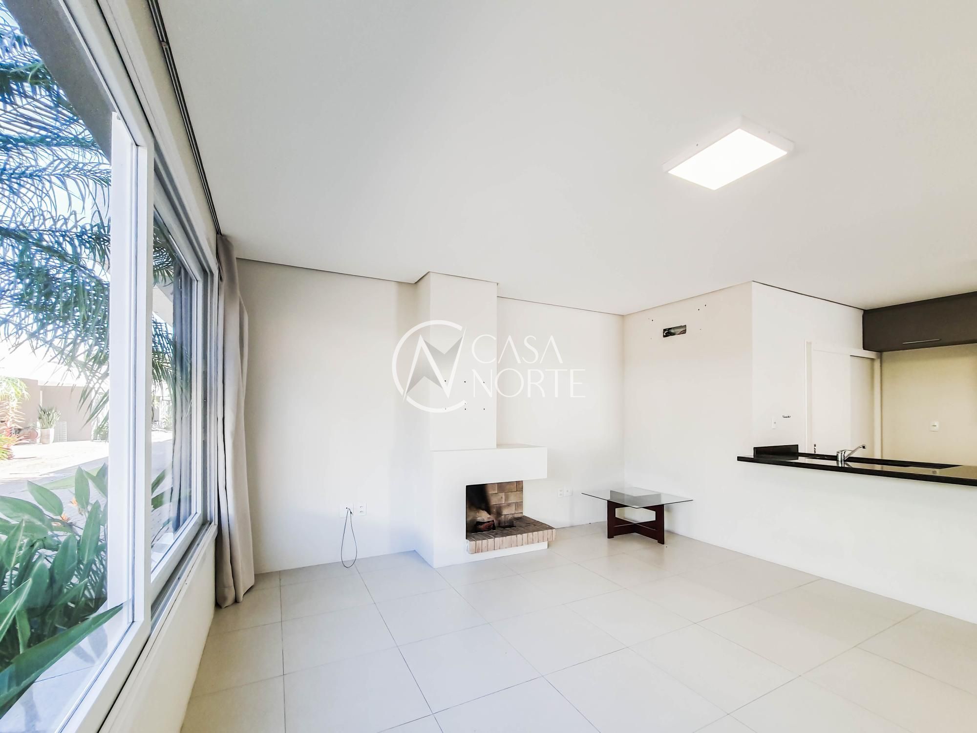 Casa de Condomínio à venda com 3 quartos, 168m², 3 suítes, 3 vagas, Rua Jacundá no bairro Guarujá em Porto Alegre