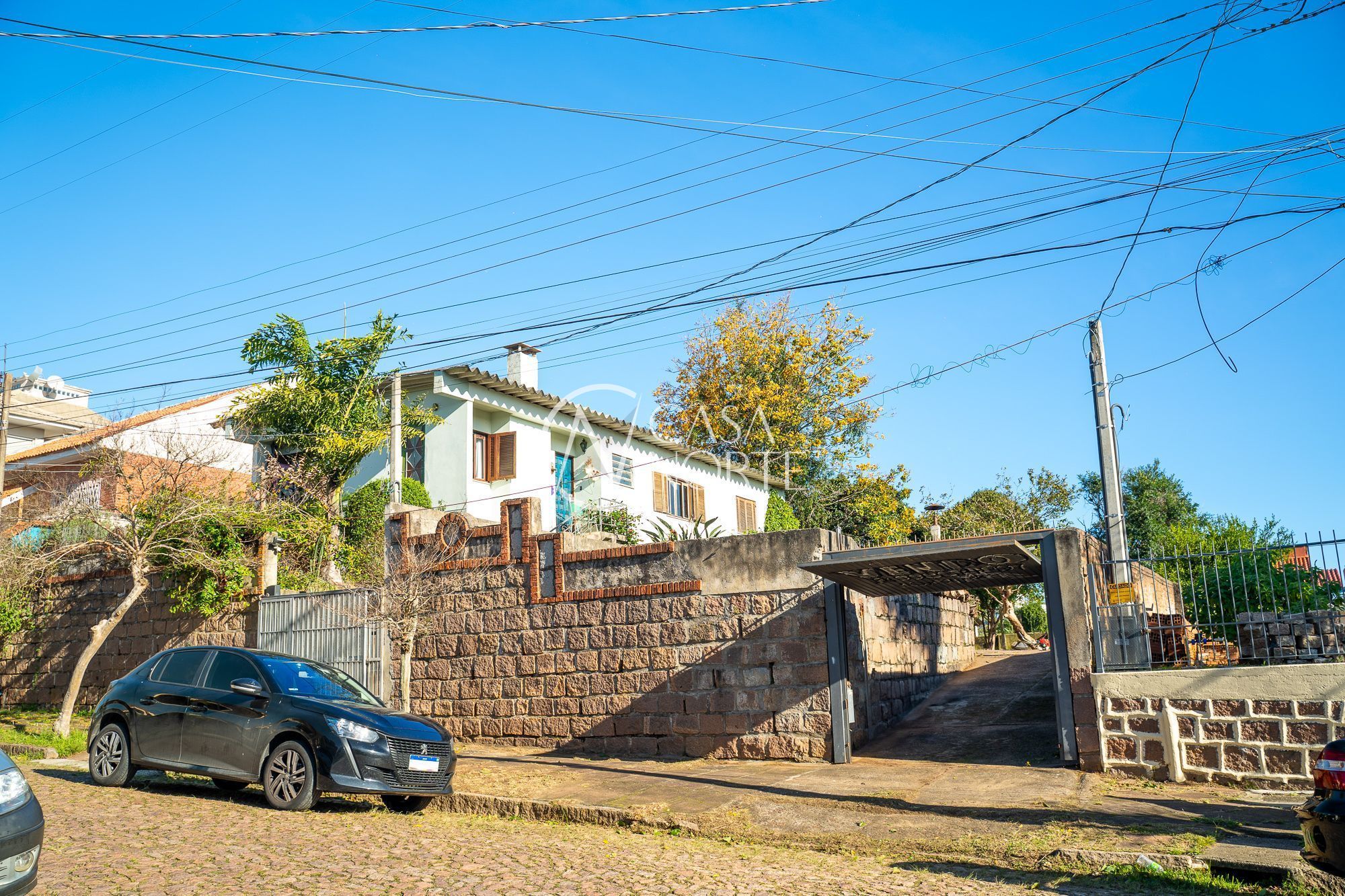 Terreno à venda , 340m², Rua Alfredo Varela no bairro Teresópolis em Porto Alegre