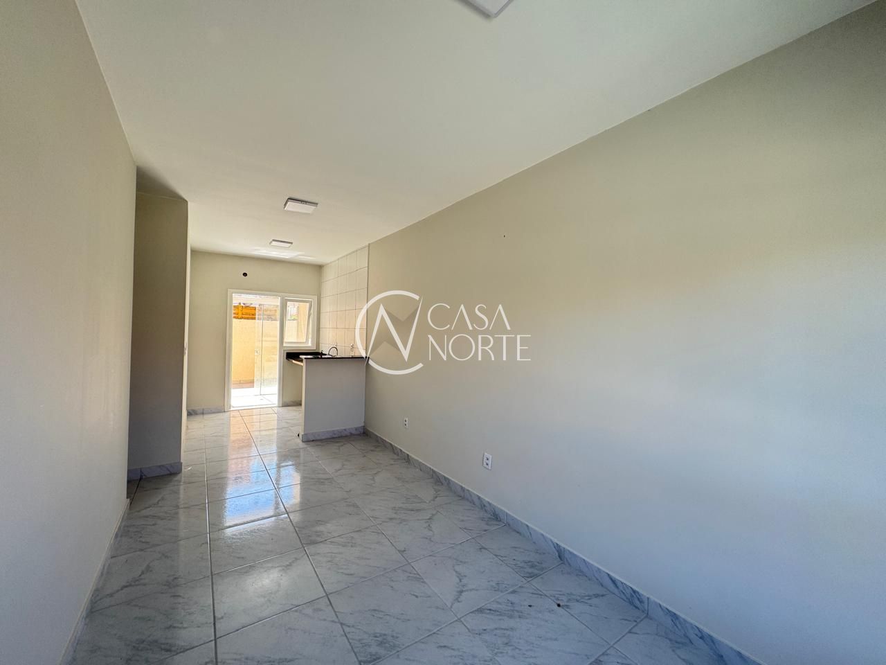 Casa de Condomínio à venda com 2 quartos, 52m², 2 vagas, Rua Embira no bairro Hípica em Porto Alegre