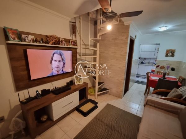 Casa de Condomínio à venda com 2 quartos, 50m², 1 vaga, Avenida Vicente Monteggia no bairro Cavalhada em Porto Alegre