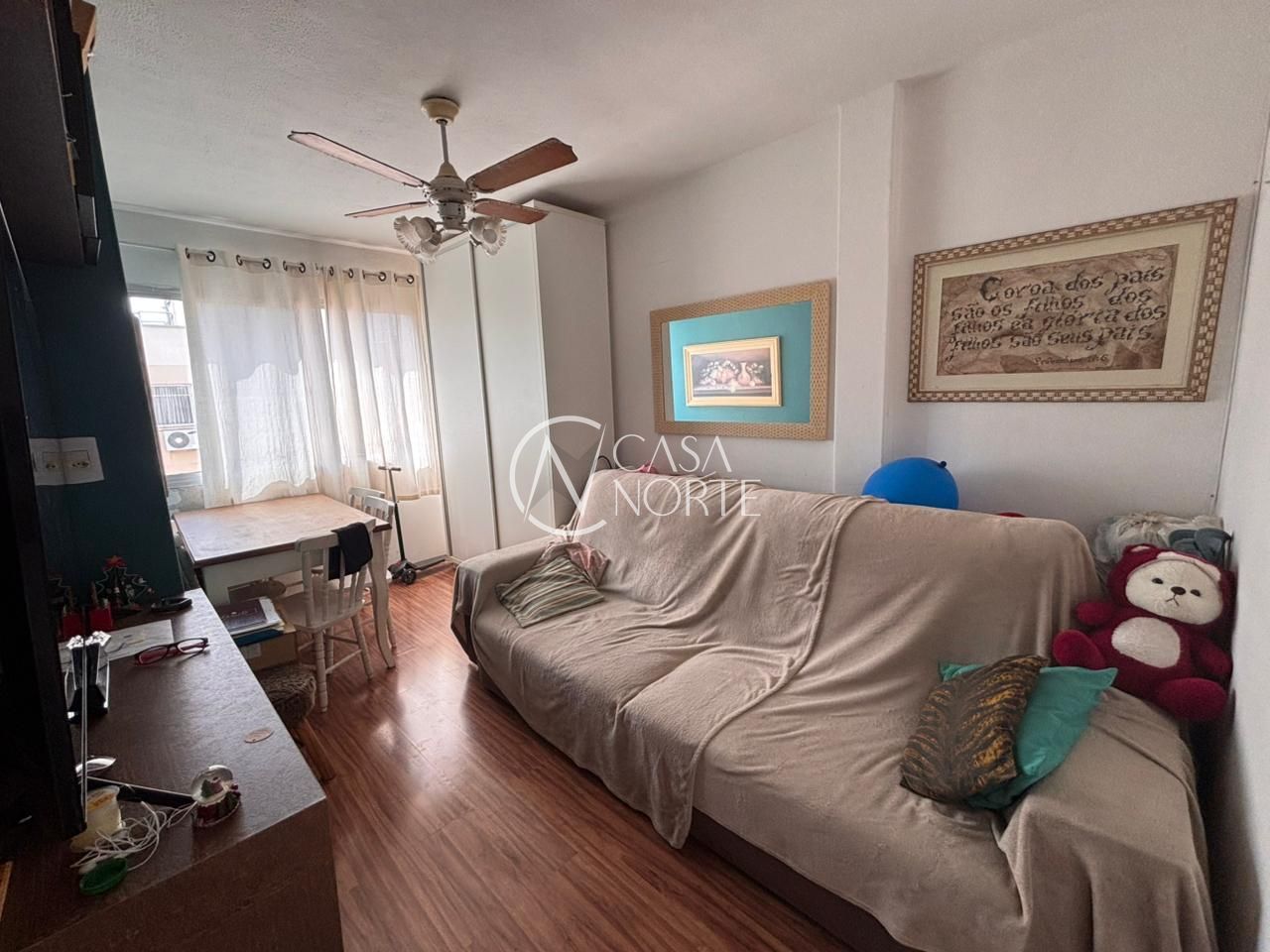 Apartamento à venda com 1 quarto, 43m², 1 vaga, Rua Cruzeiro do Sul no bairro Santa Tereza em Porto Alegre