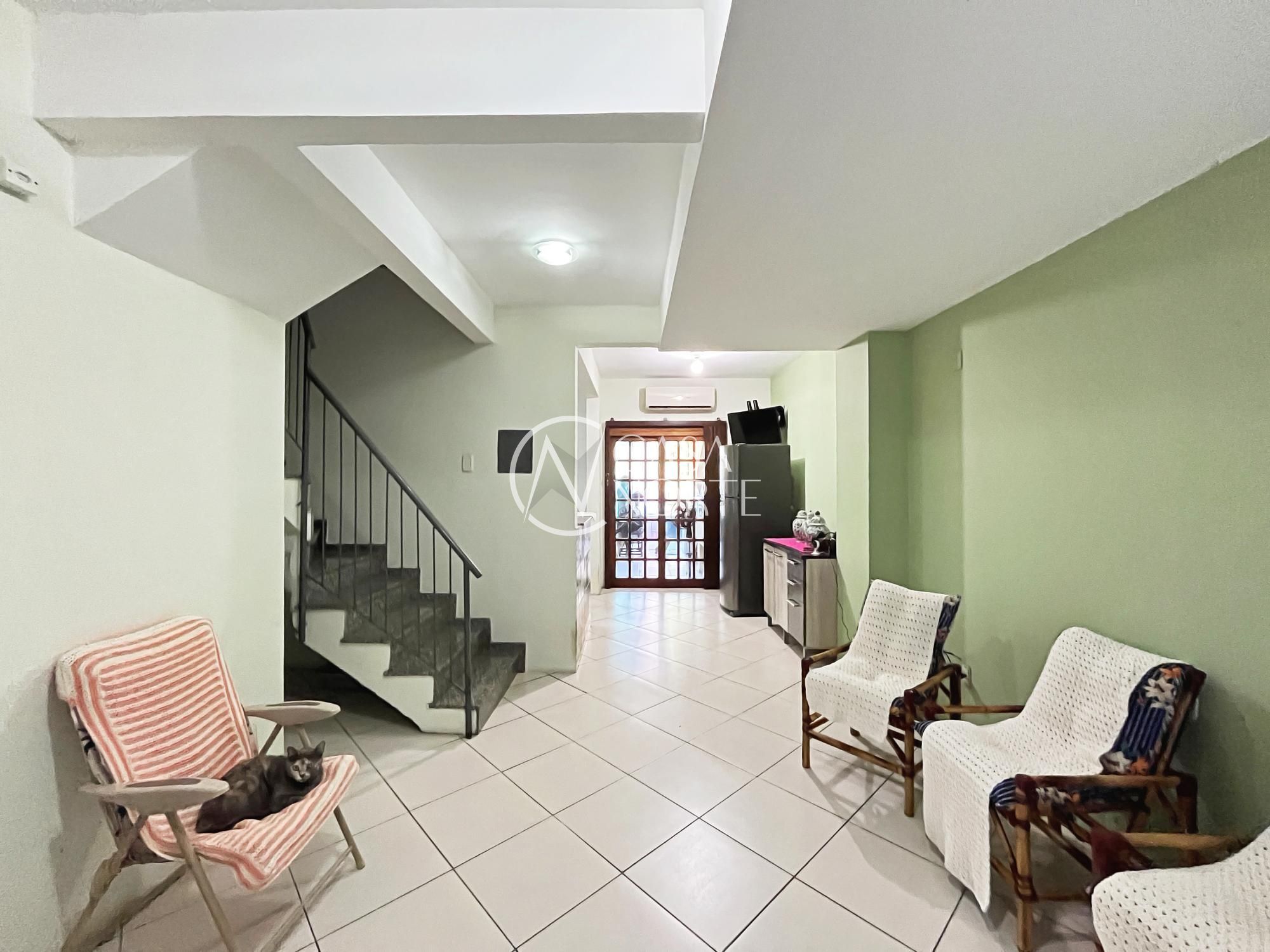 Casa à venda com 4 quartos, 155m², 1 suíte, 2 vagas, Rua Moacyr Godoy Ilha no bairro Espírito Santo em Porto Alegre