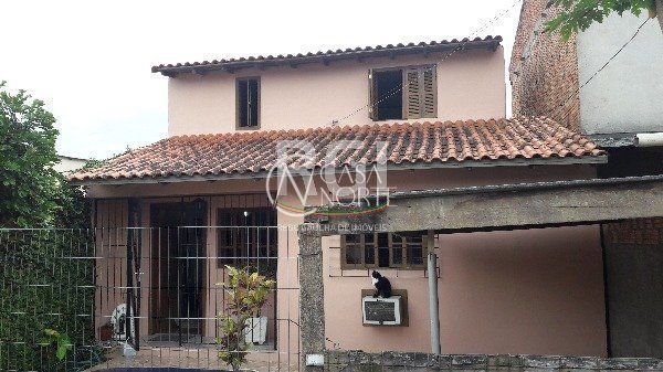 Casa à venda com 2 quartos, 90m², 1 suíte, Beco Pedro Rodrigues Bittencourt no bairro Vila Nova em Porto Alegre