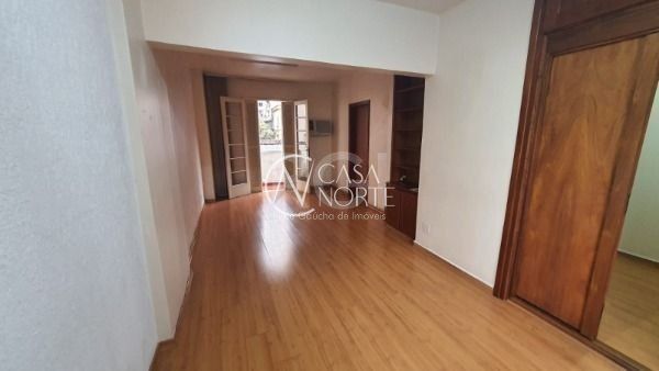 Apartamento à venda com 3 quartos, 98m², Rua Jeronimo Coelho no bairro Centro Histórico em Porto Alegre