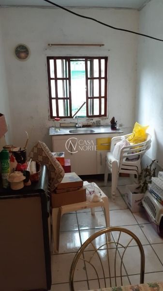 Casa à venda com 4 quartos, 160m², 2 vagas, Rua Telmo Vieira de Araujo no bairro Aberta dos Morros em Porto Alegre