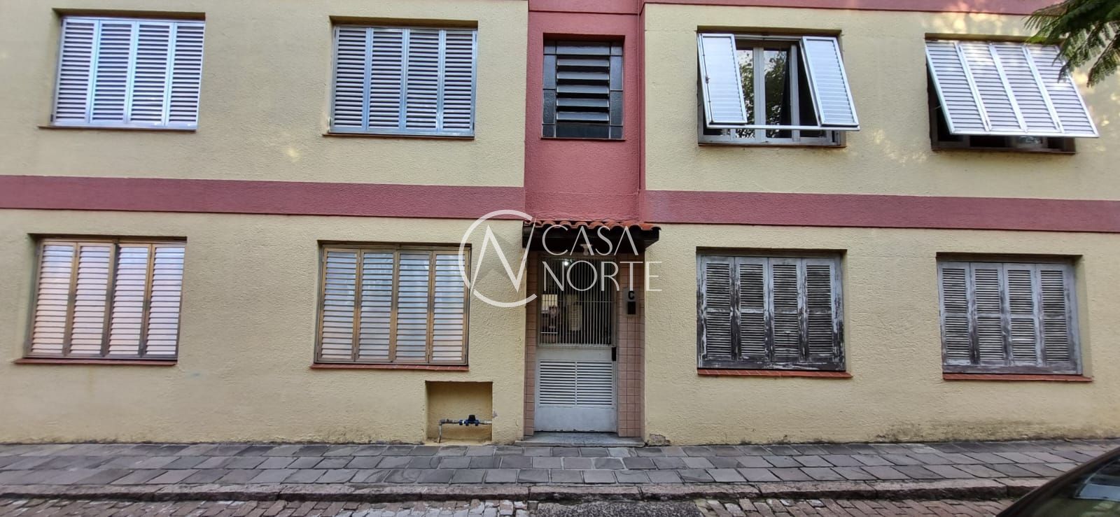 Apartamento à venda com 2 quartos, 90m², 1 vaga, Avenida Bento Gonçalves no bairro Partenon em Porto Alegre