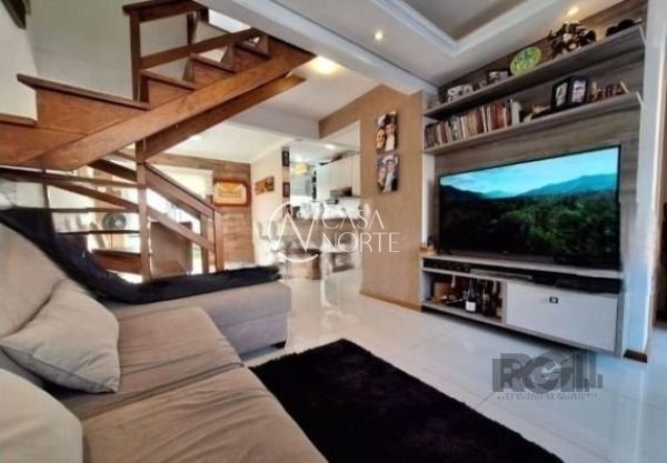 Casa de Condomínio à venda com 3 quartos, 90m², 1 suíte, 1 vaga, Avenida Edgar Pires de Castro no bairro Hípica em Porto Alegre