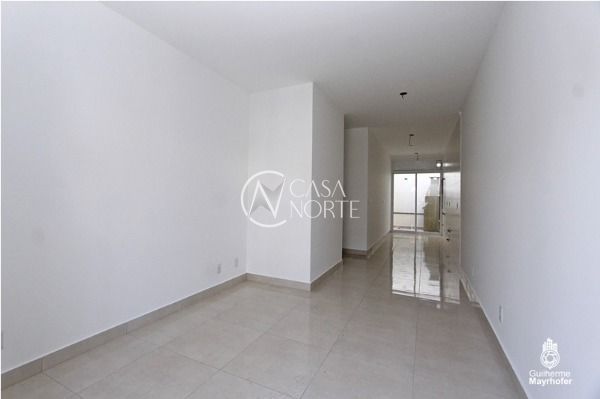 Casa à venda com 3 quartos, 73m², 2 suítes, 1 vaga, Rua Helio Felix Frey no bairro Espírito Santo em Porto Alegre