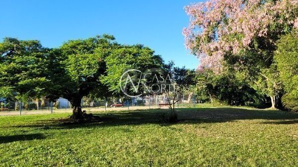 Terreno à venda , 200m², Rua Manoel Fernandes no bairro Guarujá em Porto Alegre