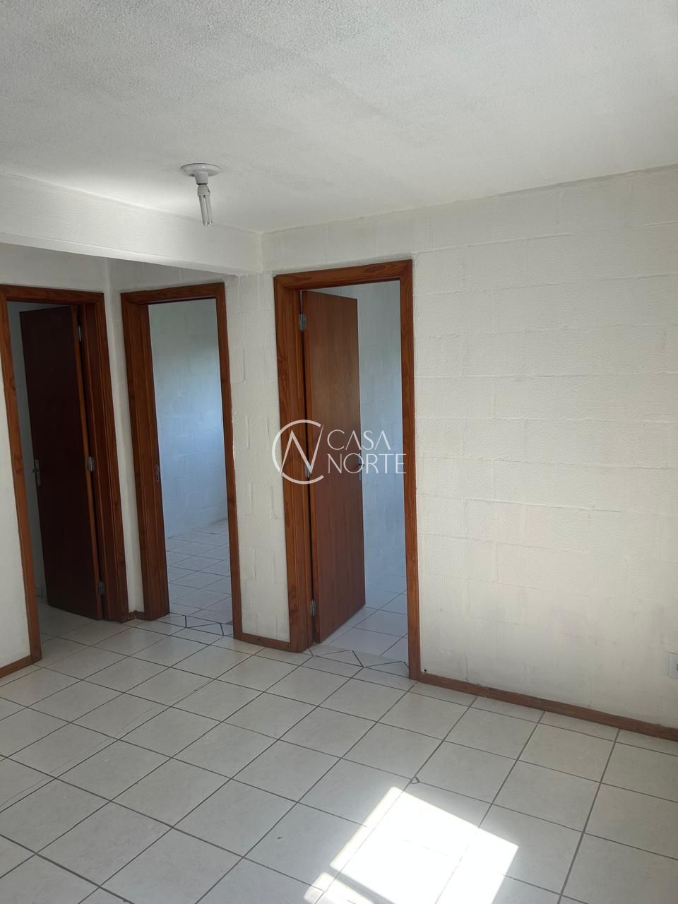 Apartamento à venda com 2 quartos, 32m², 1 vaga, Avenida Edu Las-Casas no bairro Parque Santa Fé em Porto Alegre