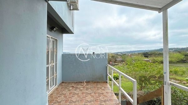 Casa de Condomínio à venda com 3 quartos, 175m², 2 suítes, 2 vagas, Estrada Jorge Pereira Nunes no bairro Campo Novo em Porto Alegre