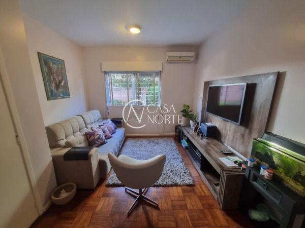 Apartamento à venda com 3 quartos, 58m², 1 suíte, Rua Coronel Massot no bairro Cristal em Porto Alegre