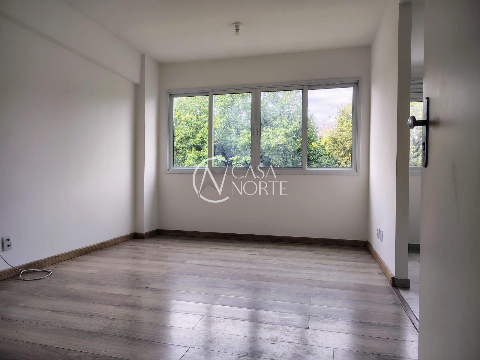 Apartamento à venda com 2 quartos, 50m², 1 vaga, Avenida Florianopolis no bairro Azenha em Porto Alegre