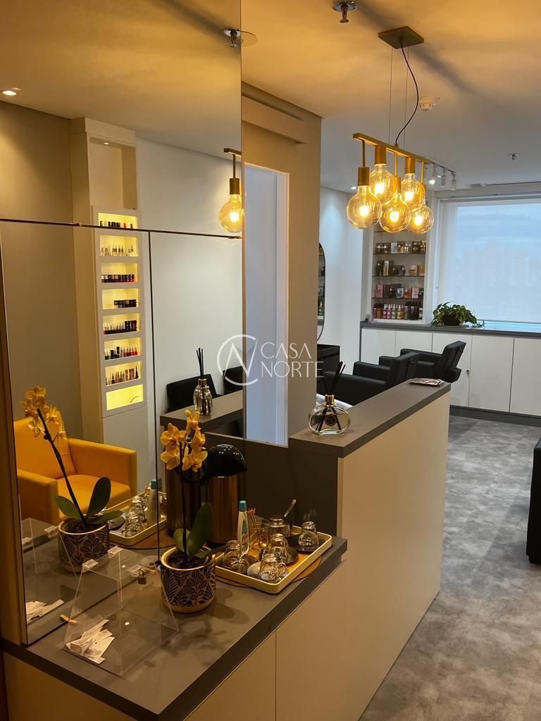 Sala Comercial à venda , 32m², Rua Gomes Jardim no bairro Santana em Porto Alegre