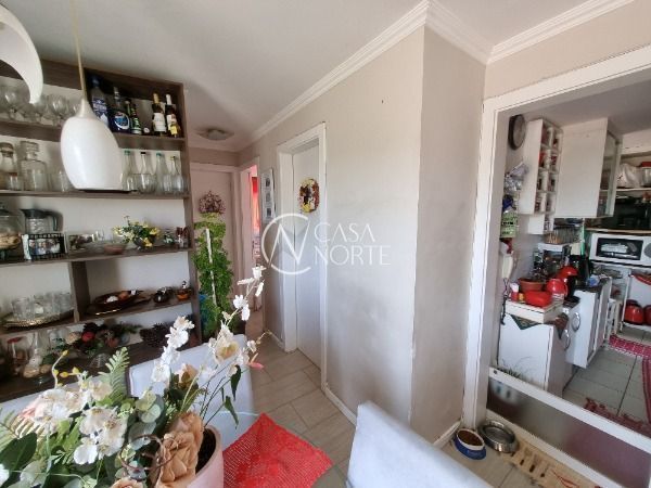 Apartamento à venda com 3 quartos, 52m², 1 vaga, Avenida Juca Batista no bairro Hípica em Porto Alegre