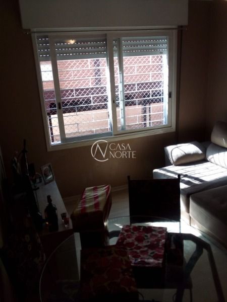 Apartamento à venda com 2 quartos, 40m², 1 vaga, Rua Chico Pedro no bairro Camaquã em Porto Alegre