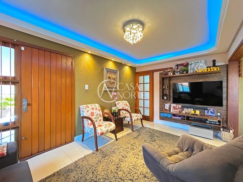 Casa à venda com 4 quartos, 120m², 2 vagas, Rua Aracy de Azevedo José no bairro Santa Tereza em Porto Alegre