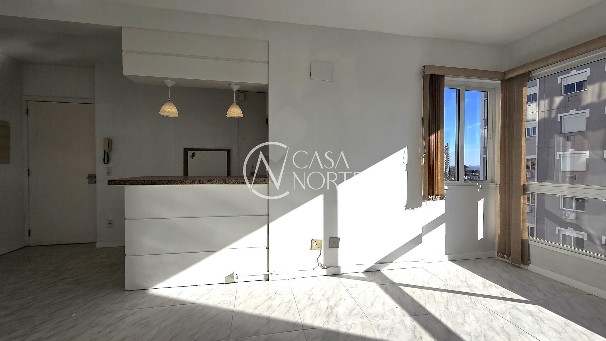 Apartamento à venda com 3 quartos, 75m², 1 suíte, 2 vagas, Rua Coronel Massot no bairro Cristal em Porto Alegre