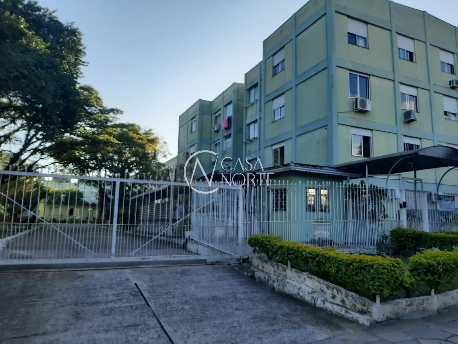 Apartamento à venda com 3 quartos, 64m², Rua João Mora no bairro Camaquã em Porto Alegre