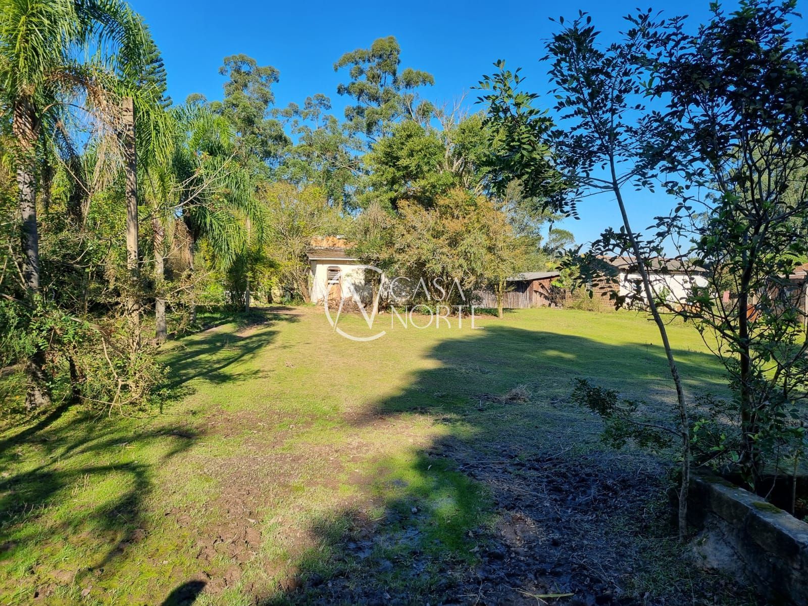 Chácara à venda , 6996m², Estrada das Quirinas no bairro Lomba do Pinheiro em Porto Alegre
