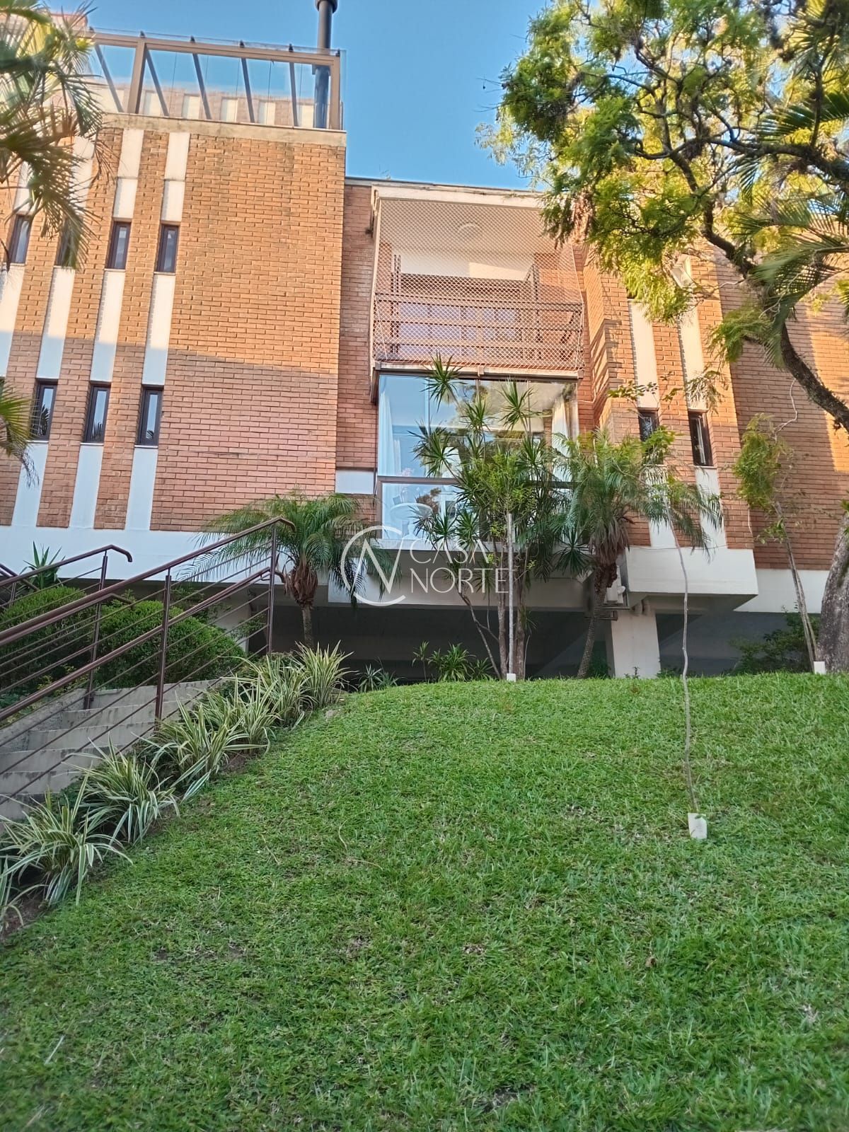 Apartamento à venda com 3 quartos, 132m², 1 suíte, 1 vaga, Avenida Icaraí no bairro Cristal em Porto Alegre