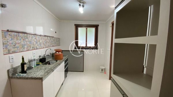 Apartamento à venda com 2 quartos, 74m², 1 vaga, Rua Doutor Pereira Neto no bairro Tristeza em Porto Alegre