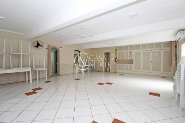 Apartamento à venda com 3 quartos, 69m², Rua Camaqua no bairro Camaquã em Porto Alegre