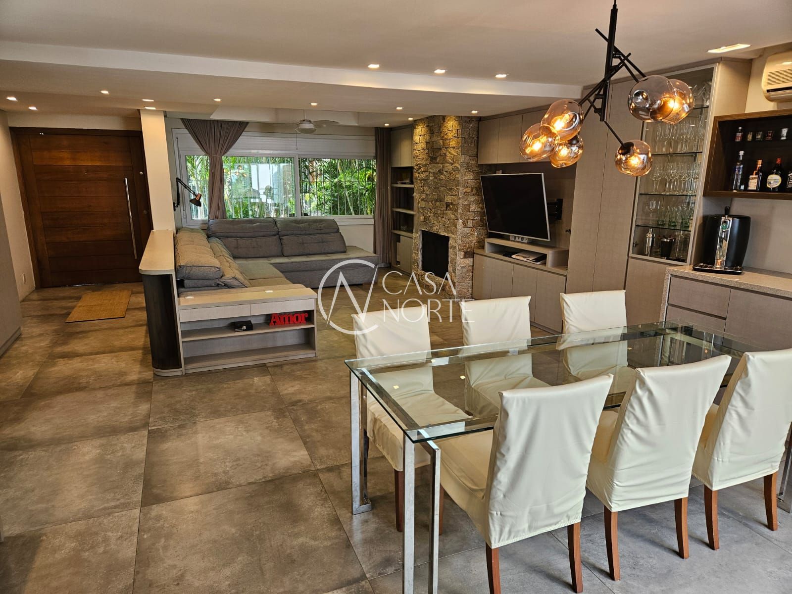 Casa de Condomínio à venda com 3 quartos, 229m², 1 suíte, 2 vagas, Rua Landel de Moura no bairro Tristeza em Porto Alegre