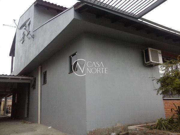 Casa à venda com 3 quartos, 180m², 2 suítes, 4 vagas, Olegario Dias Maciel no bairro Ipanema em Porto Alegre