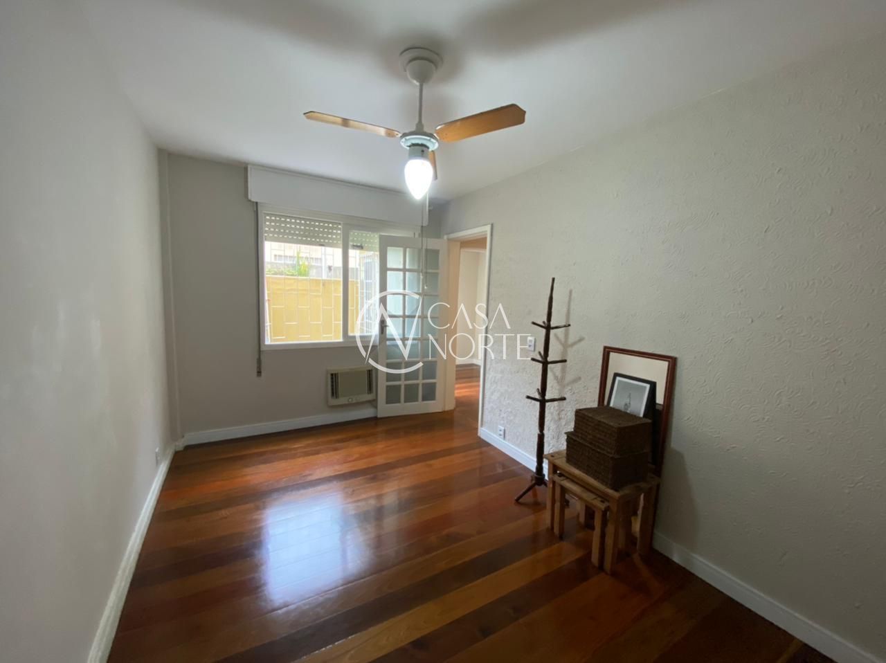 Apartamento Garden à venda com 2 quartos, 86m², Rua Duque de Caxias no bairro Centro Histórico em Porto Alegre