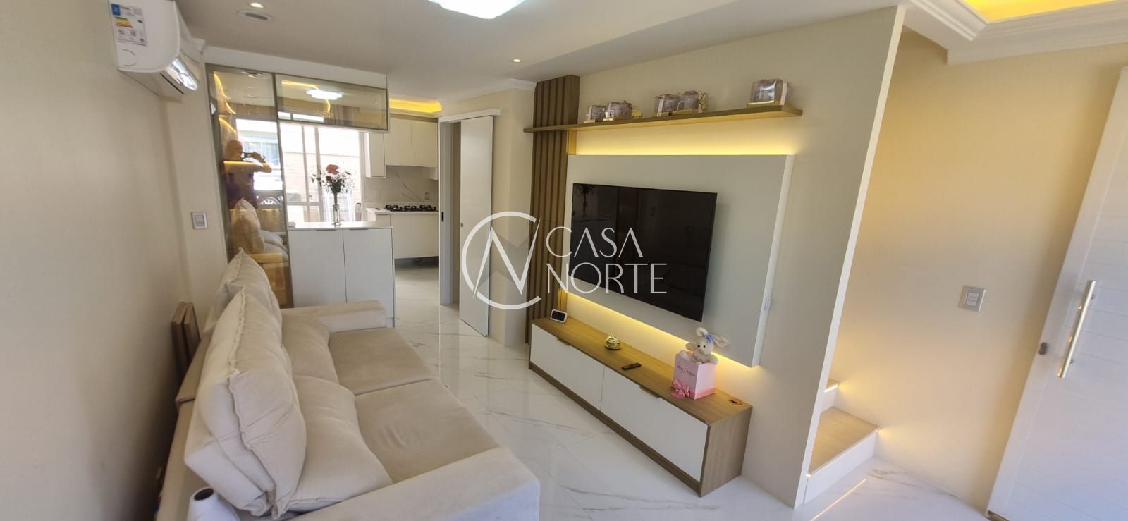 Casa de Condomínio à venda com 2 quartos, 87m², 1 vaga, Estrada Cristiano Kraemer no bairro Vila Nova em Porto Alegre