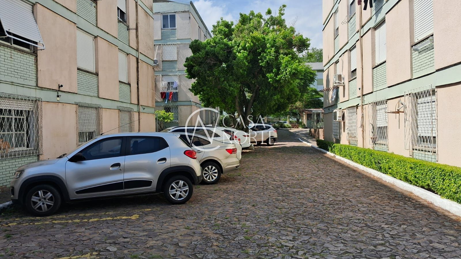 Apartamento à venda com 3 quartos, 63m², 1 vaga, Avenida Capivari no bairro Cristal em Porto Alegre