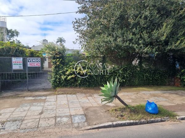 Terreno à venda , 100m², Avenida Eduardo Prado no bairro Cavalhada em Porto Alegre