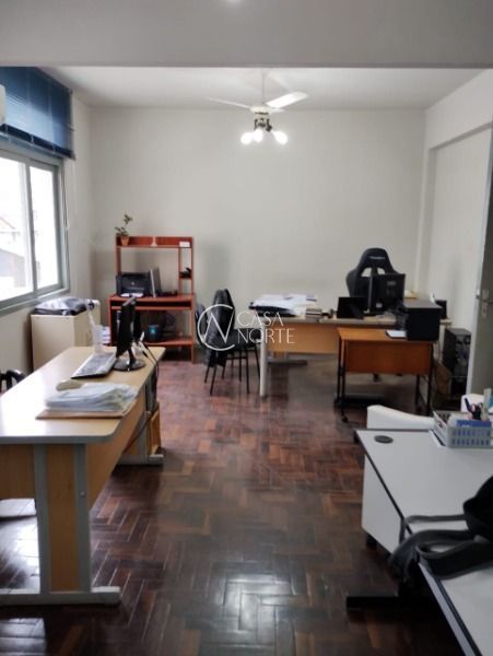 Sala Comercial à venda , 60m², Rua Vigario José Inácio no bairro Centro Histórico em Porto Alegre