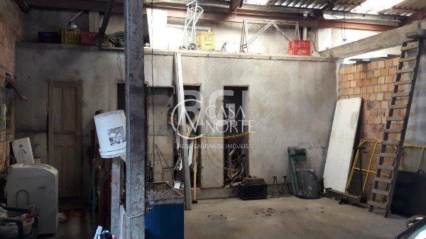 Casa à venda com 3 quartos, 500m², 6 vagas, Rua Landel de Moura no bairro Tristeza em Porto Alegre
