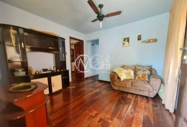 Casa à venda com 2 quartos, 75m², Rua Landel de Moura no bairro Tristeza em Porto Alegre